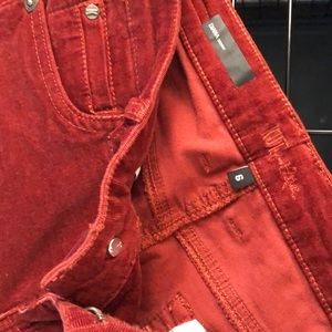 Kut from the Kloth DIANA skinny corduroy size 6